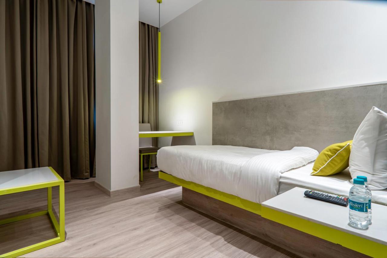 Le Roi Express Paharganj Hotel New Delhi Luaran gambar