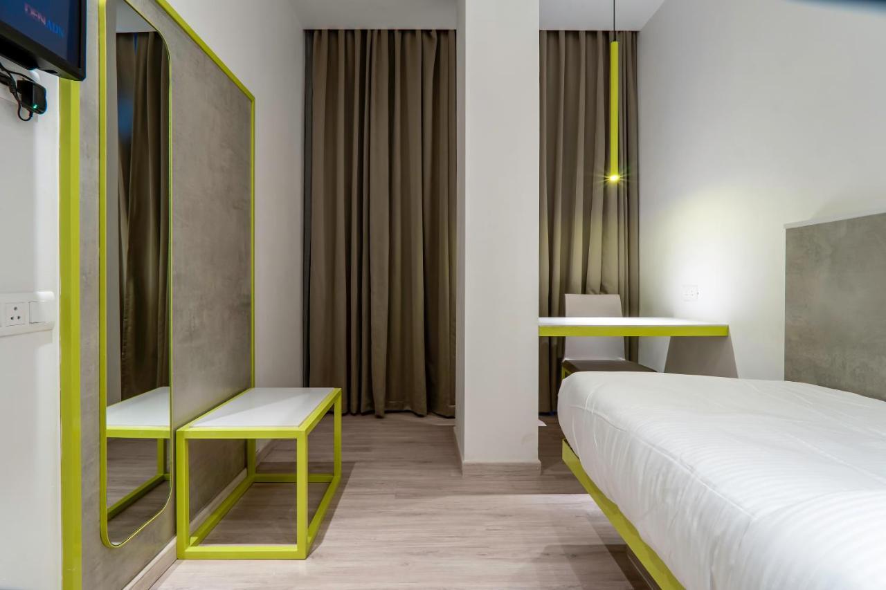 Le Roi Express Paharganj Hotel New Delhi Luaran gambar